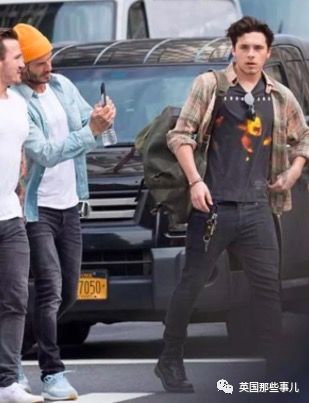 贝克汉姆三个儿子最新消息,贝克汉姆大儿子小时候身体差