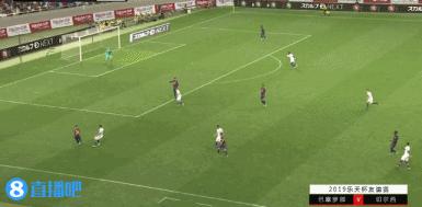 友谊赛-巴克利建功拉基蒂奇破门难救主切尔西2-1巴萨