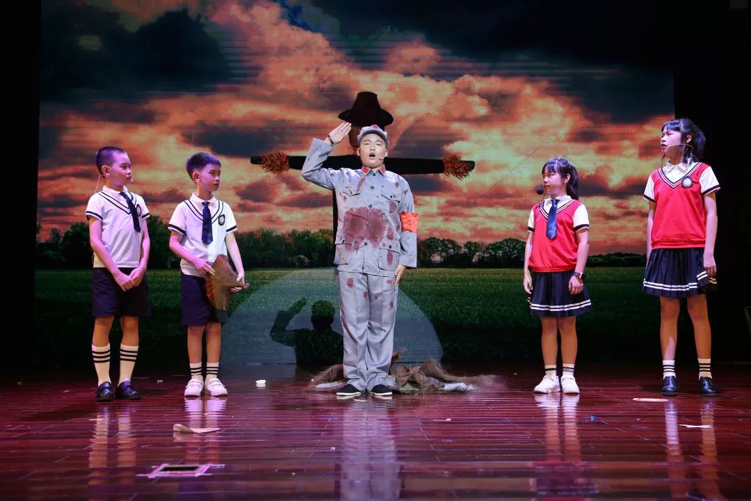 限时抢50节绘画启蒙课仅9.9元超值,全民抢票的活动