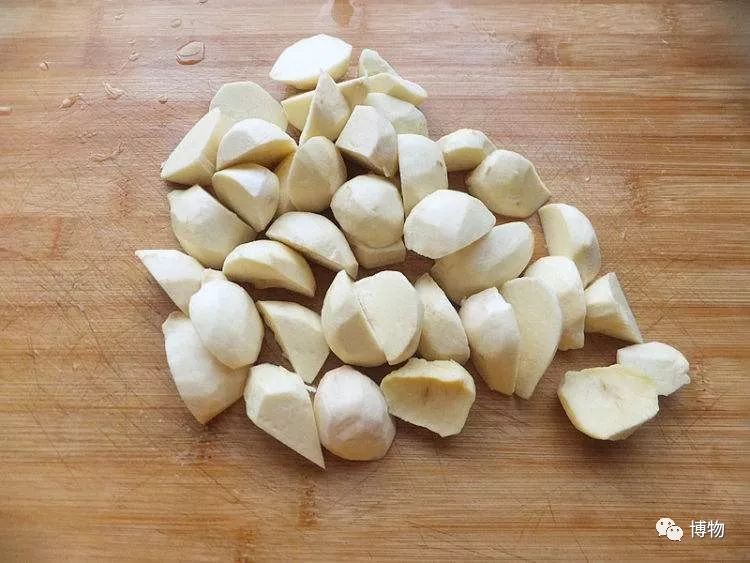 梨子好吃又脆,梨和脆萝卜