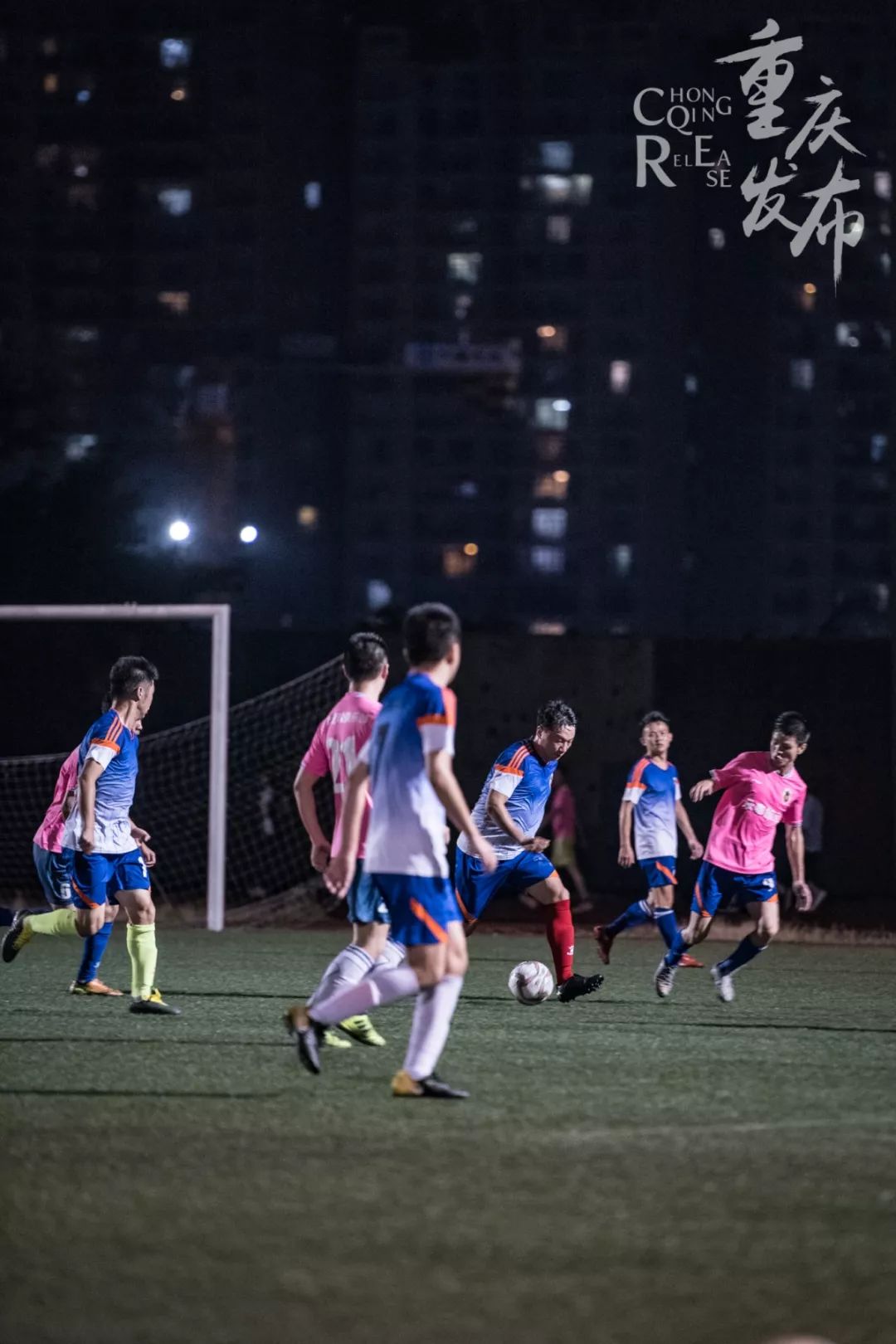 山城重庆夜晚如此宁静而美丽,夜晚的重庆格外迷人