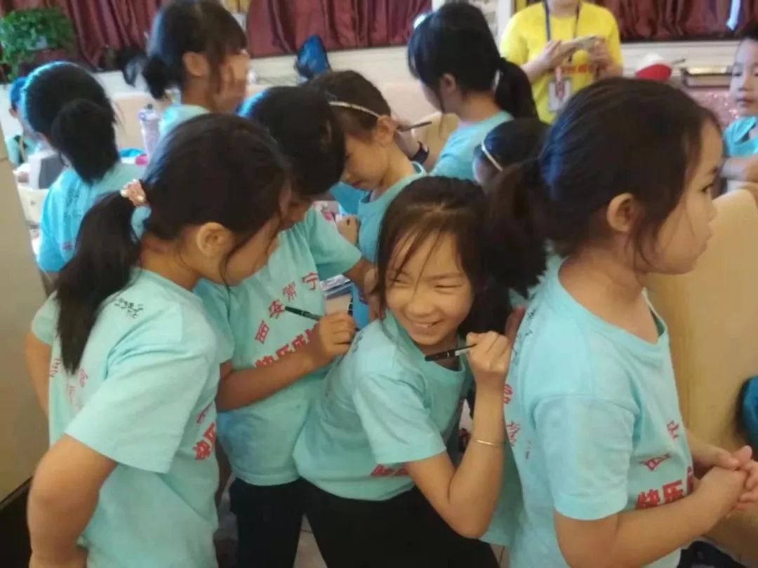 假期游夏令营,夏令营不玩手机