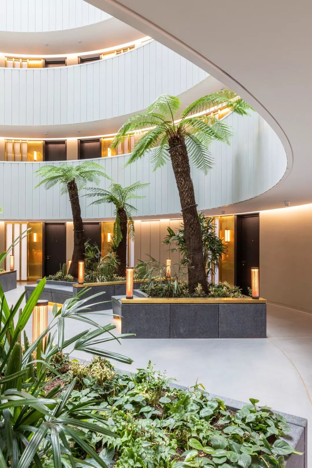 星巴克联盟联名,联合爱马仕