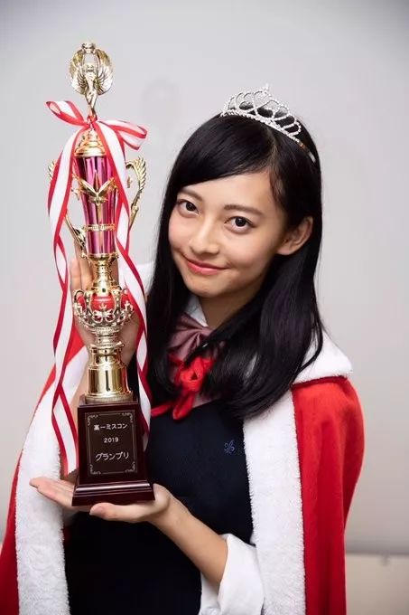 2016日本最可爱高一女生,日本最可爱女高中生视频