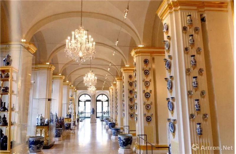 展览|励志史:“模仿”景德镇逆袭成“欧洲第一名瓷”