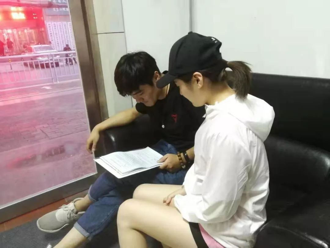 女子到非法医院整容竟然造成毁容,郑州整容医院毁容视频