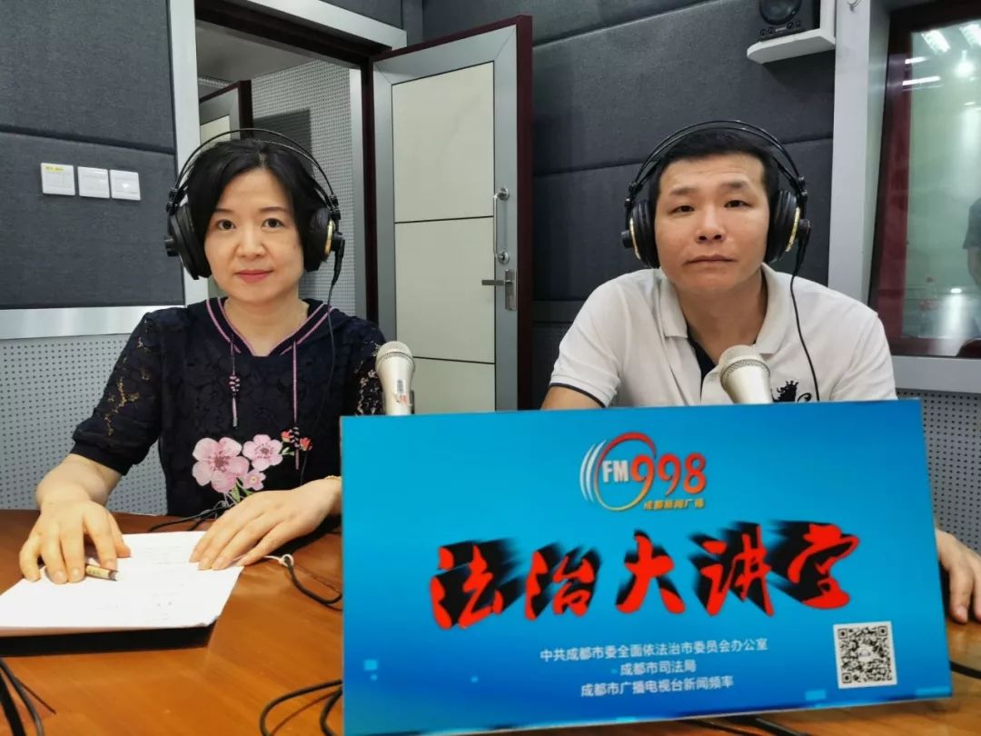 房东玩失踪,租客欠房租玩失踪可以报警开门吗