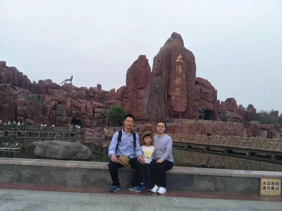 枣庄十佳军嫂颁奖典礼视频,十佳好军嫂纪录片