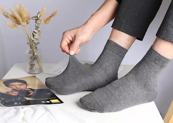 专为脚臭人士准备的抑菌防臭袜,多功能袜改善各种脚臭