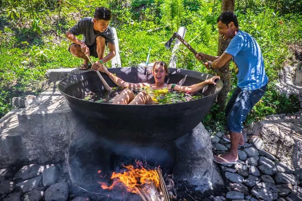 世界迷惑行为大赏解说,世界洗浴