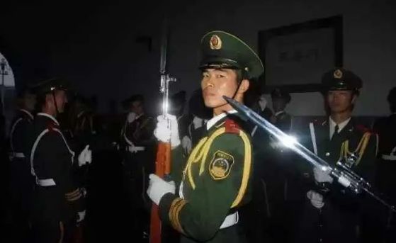 八一特辑橄榄绿,八一特辑警营里的兵