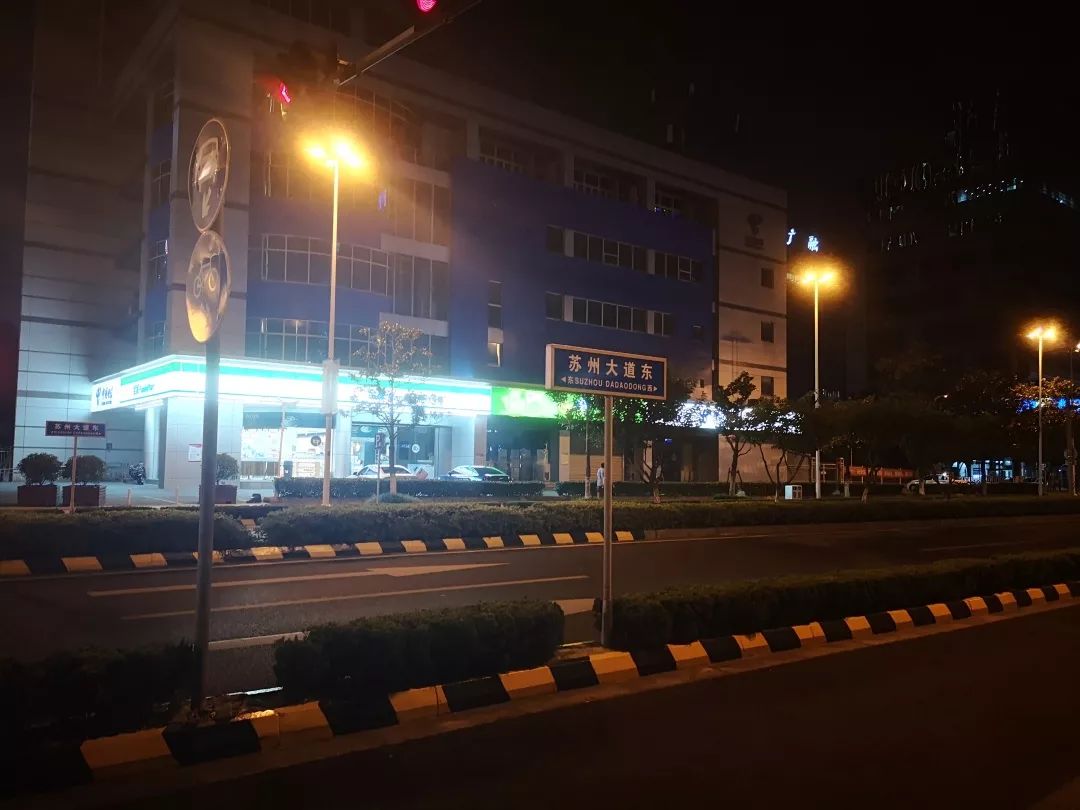 禾欣故事卷|一只漂流瓶的自述：因为遇见你，我珍惜自己