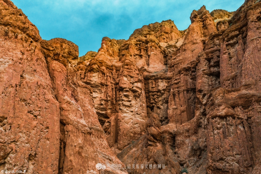 带你看绝美的七彩丹霞,最值得一游的七彩丹霞