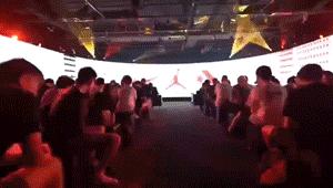 史上第一篮球鞋,第一双进入时尚圈的篮球鞋