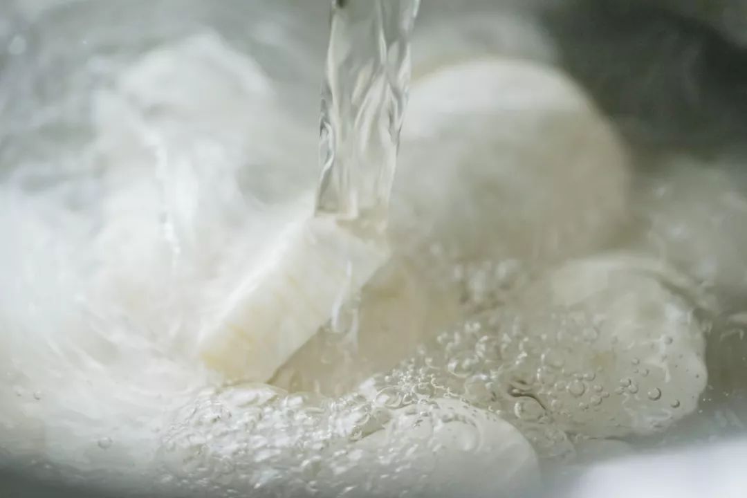 手工芋圆红豆糖水,广西芋圆甜品糖水