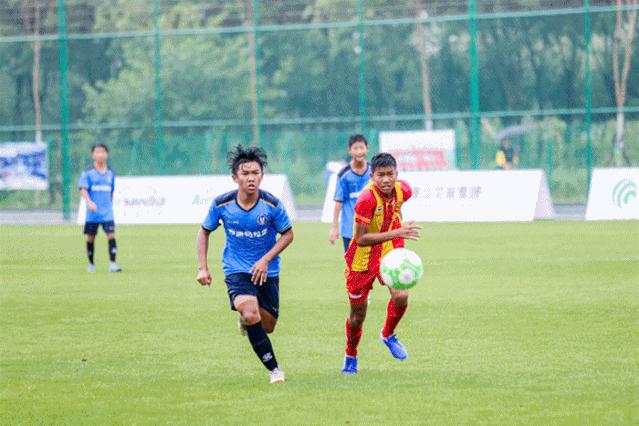 精彩！热烈！沸腾！国际足球赛唐山分站赛上演精彩对决，你支持谁？