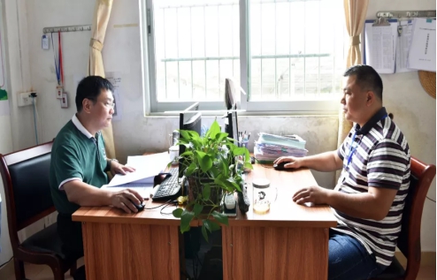 一个扶贫队长的心灵独白