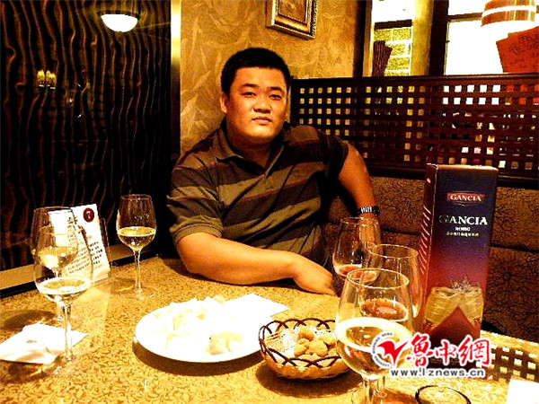 66美食广场负责人张伟:我没有什么经营诀窍只想把自己喜欢的事做好