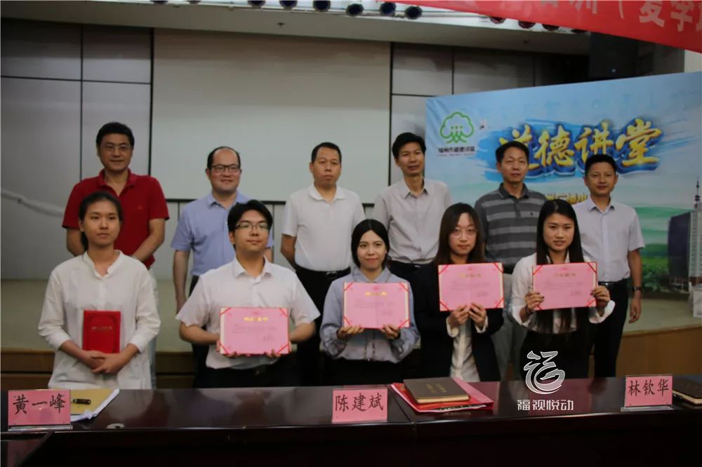 鲜衣怒马少年时灯火阑珊处,鲜衣怒马少年时人间重晚晴