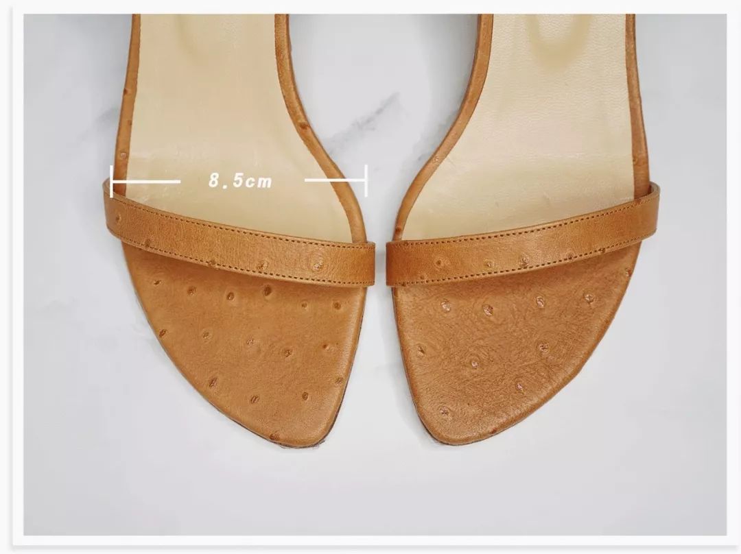 9折买|别再问byFAR了,问就是断货