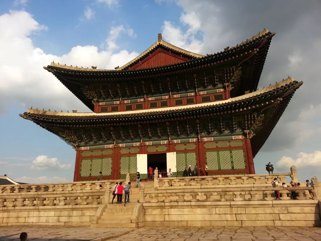 姹夌繑娓稿,姹夌繑鐮斿娲诲姩