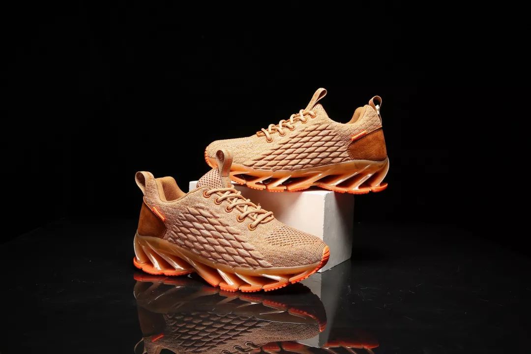 慢跑鞋缓震科技,回力鞋底黑科技