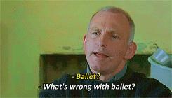 乔治小王子闹脾气视频,乔治小王子被吓哭