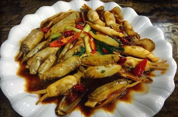 深藏在明发商业广场里的这些“罪恶”之源，大晚上的千万不要去！（上篇）