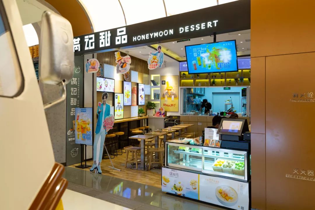 正弘城吃货黑卡能在正弘汇用吗 (正弘城吃货黑卡周五可以用不)