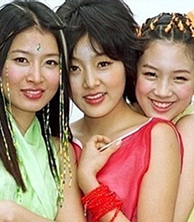 韩国女团blackpink颜值担当,2019韩国组合选出的颜值担当