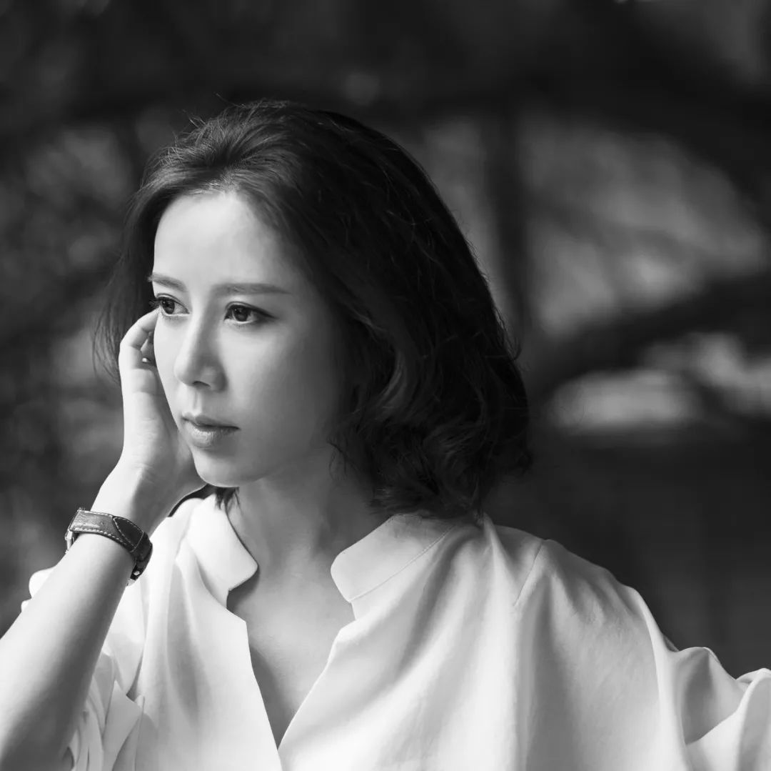 ai人工智能设计的椅子,2024人工智能椅子