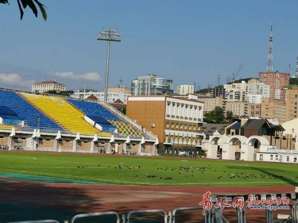 飞阅海参崴〡俄罗斯这支球队踢个客场来回奔波两万公里