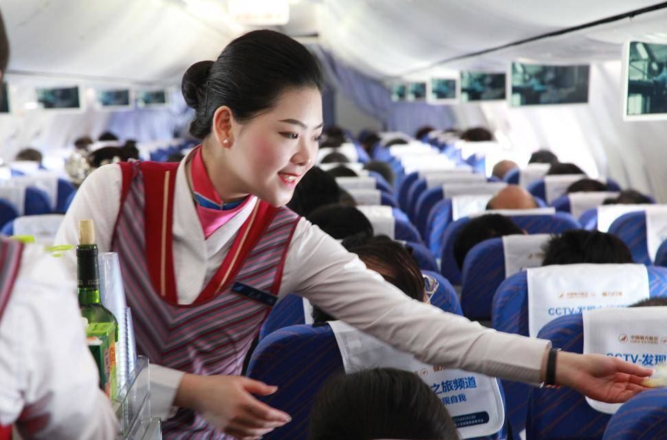 买机票显示无餐后来又有了,怎么查机票有没有餐
