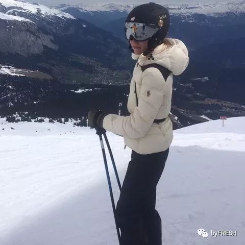 小研究是什么,现在大牌的羽绒服为什么都很薄