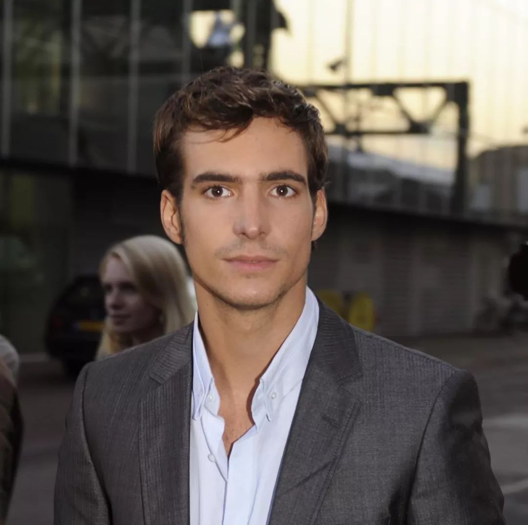 荷兰帅气男生,荷兰帅男图片