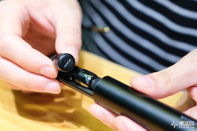 评测：第一次玩TWS耳机诺基亚BH-705就存在感暴走了