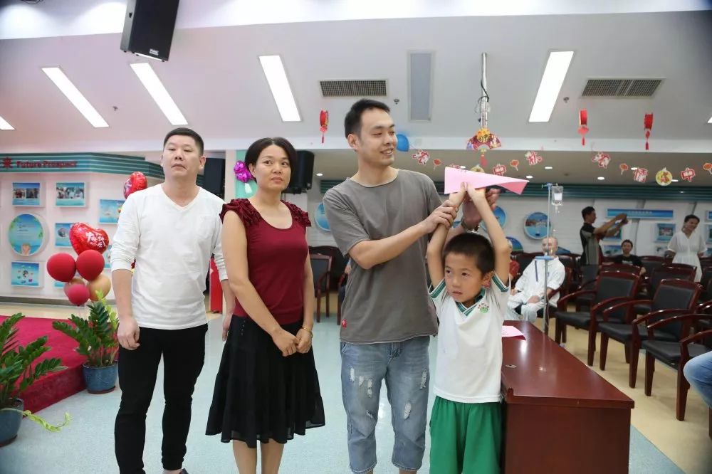 希望在复大，情浓意更浓