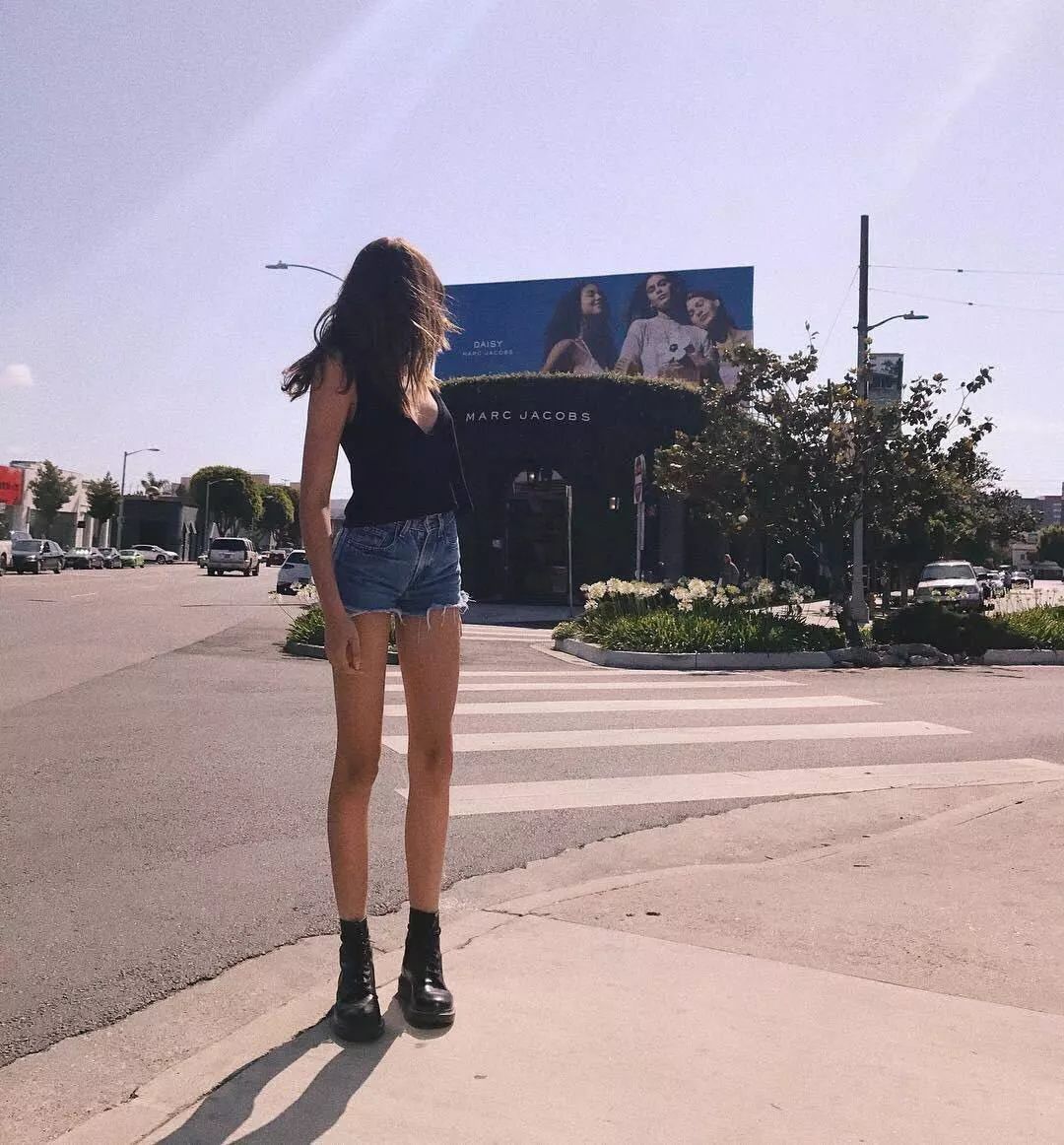 Jio热都要穿的马丁靴，作为辣妹的你得不得来一双嘛？