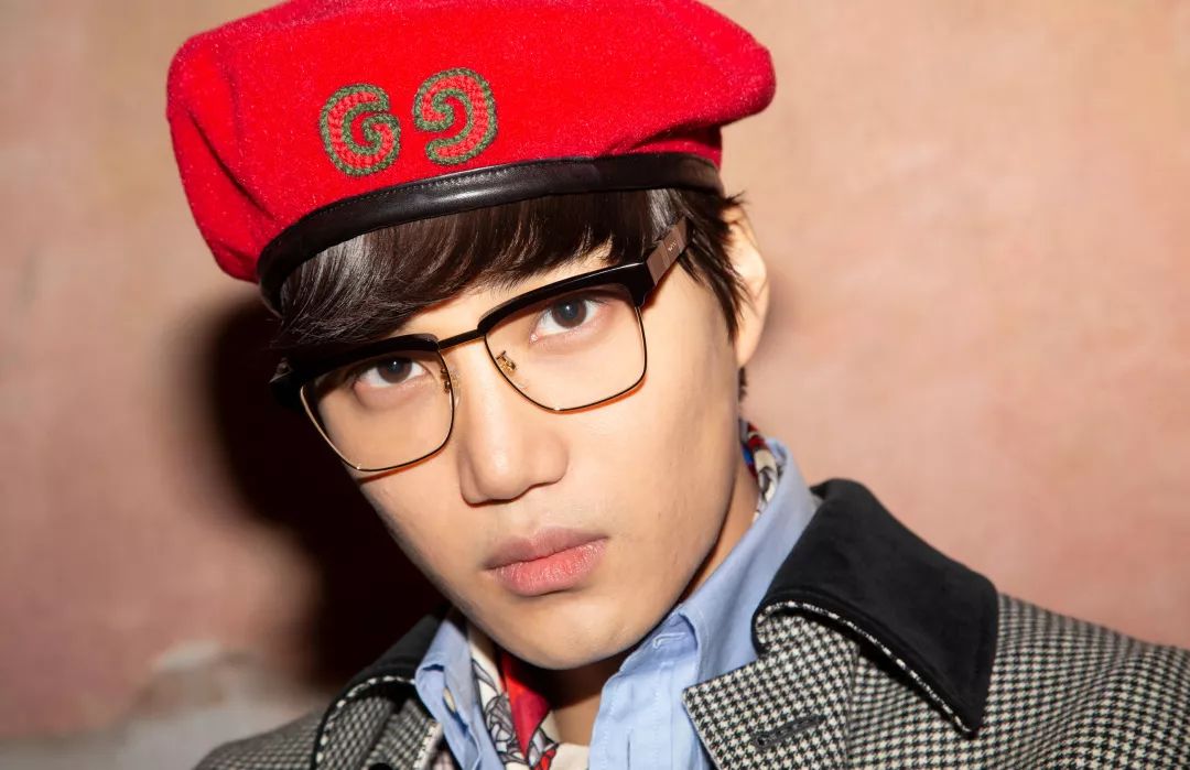 「人间GUCCI」那么多|咋就他被官方盖章了?