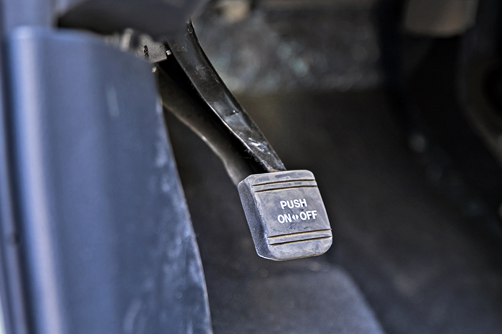 2018款汉兰达越野评测,2018新款丰田汉兰达舒适驾驶体验