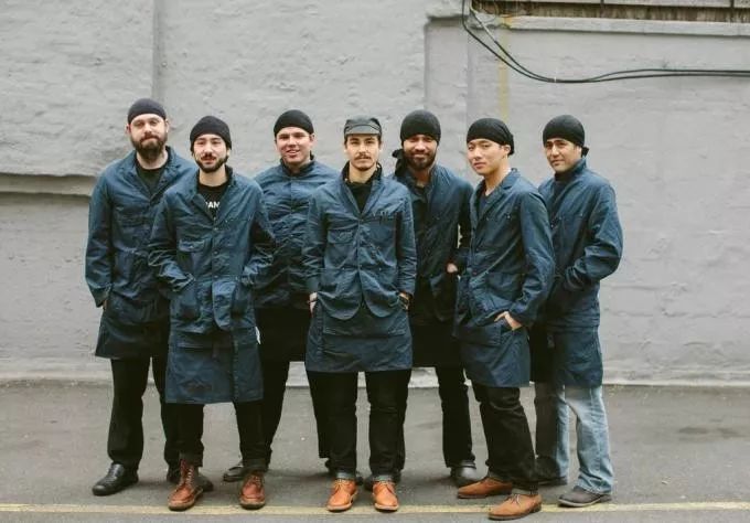 时尚前卫工作服,时尚工作服