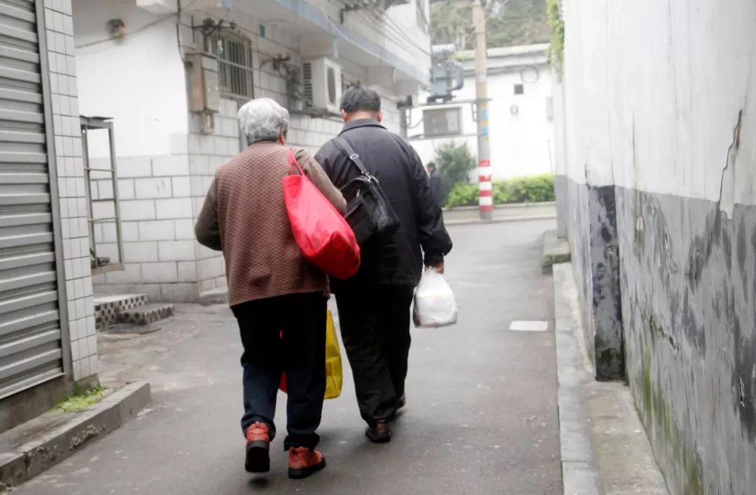 失独再婚对方有子女如何补偿,失独后再婚夫妻何去何从