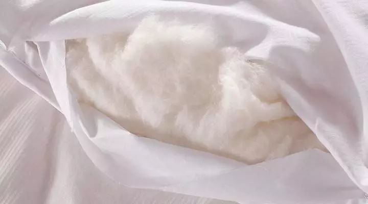 蚕丝被羊毛被鹅绒被哪种被子最好,驼绒被蚕丝被羊毛被谁更保暖