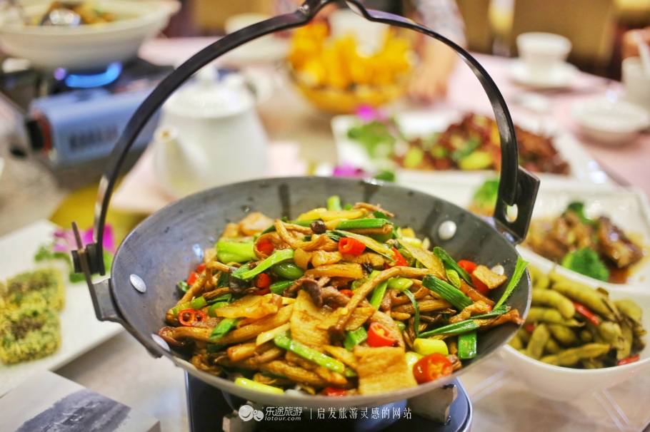 张家界森林公园自由行住宿推荐,张家界国家森林公园旅游住宿攻略