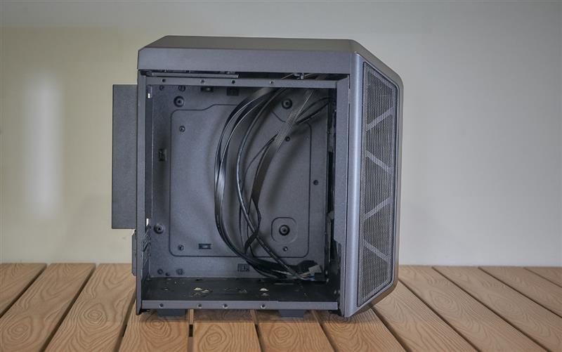 酷冷h100机箱,散热好的itx小主机