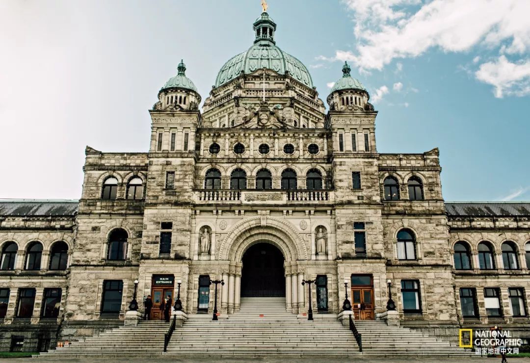 去加拿大必去景点有哪些地方,在加拿大10月中旬旅游地点推荐