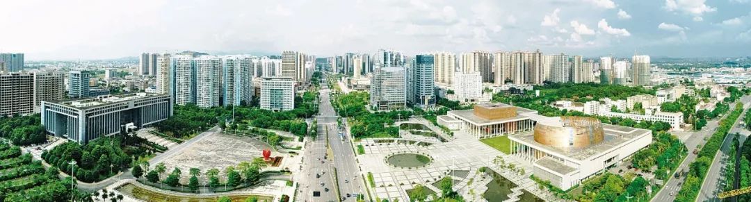 「礼赞70年」广厦千万，大庇天下！玉林品牌房企集体礼赞新中国成立70周年