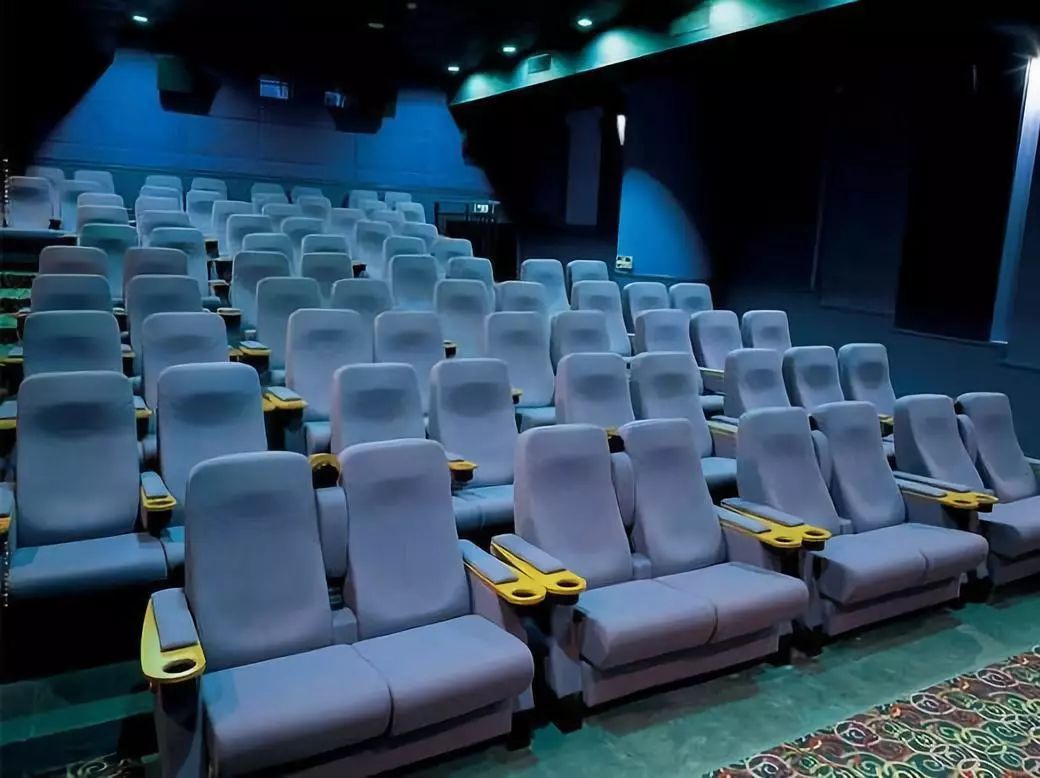 70家电影院同步直播,70家影院将直播新中国70周年盛典