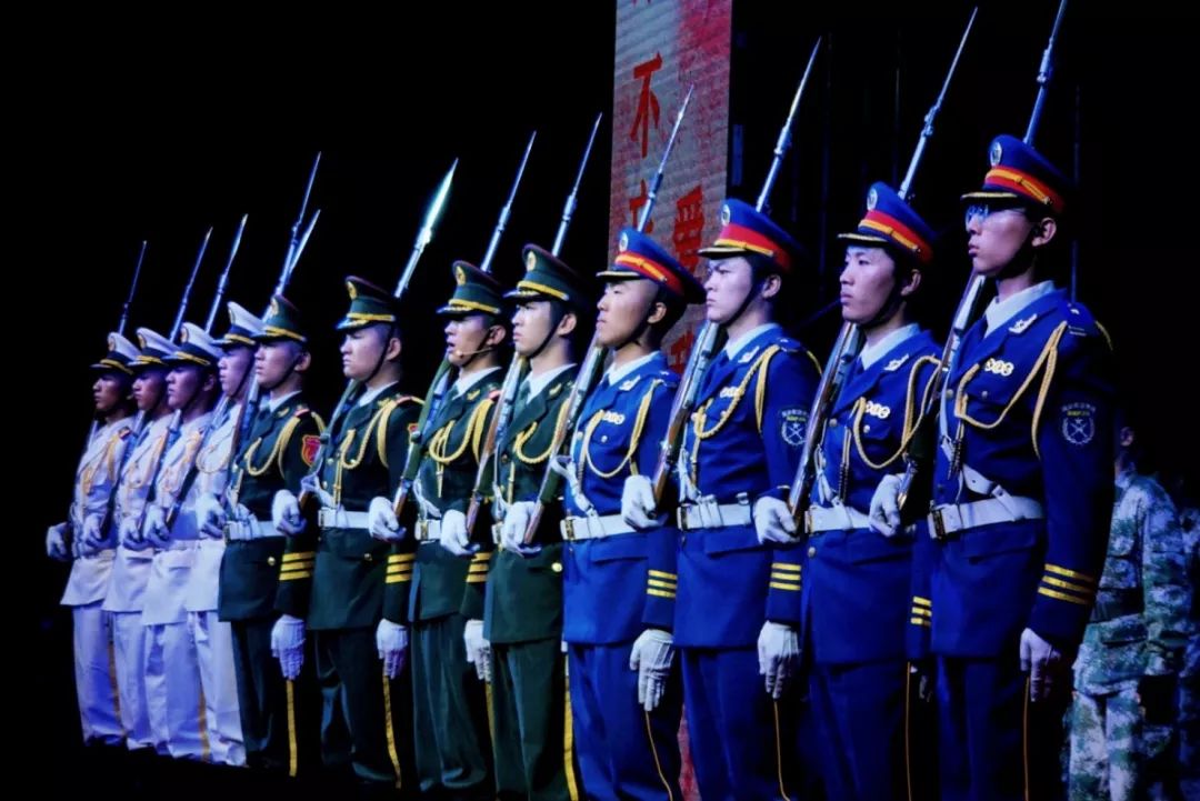 青春西航人共圆家国梦|西安航空学院庆祝新中国成立70周年暨2019年迎新晚会成功举办