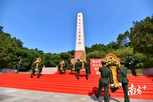 烈士陵园缅怀先烈议程,烈士祭日缅怀先烈